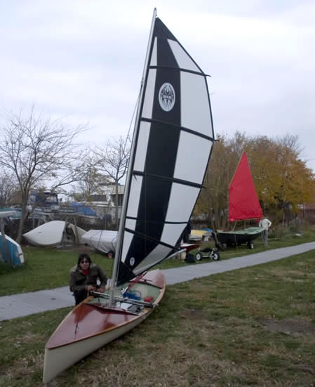 Batwing 5M Diamond sail on canoe